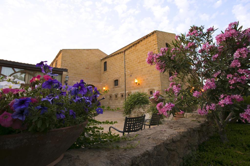 Hotel Baglio Borgesati Salemi Exterior foto